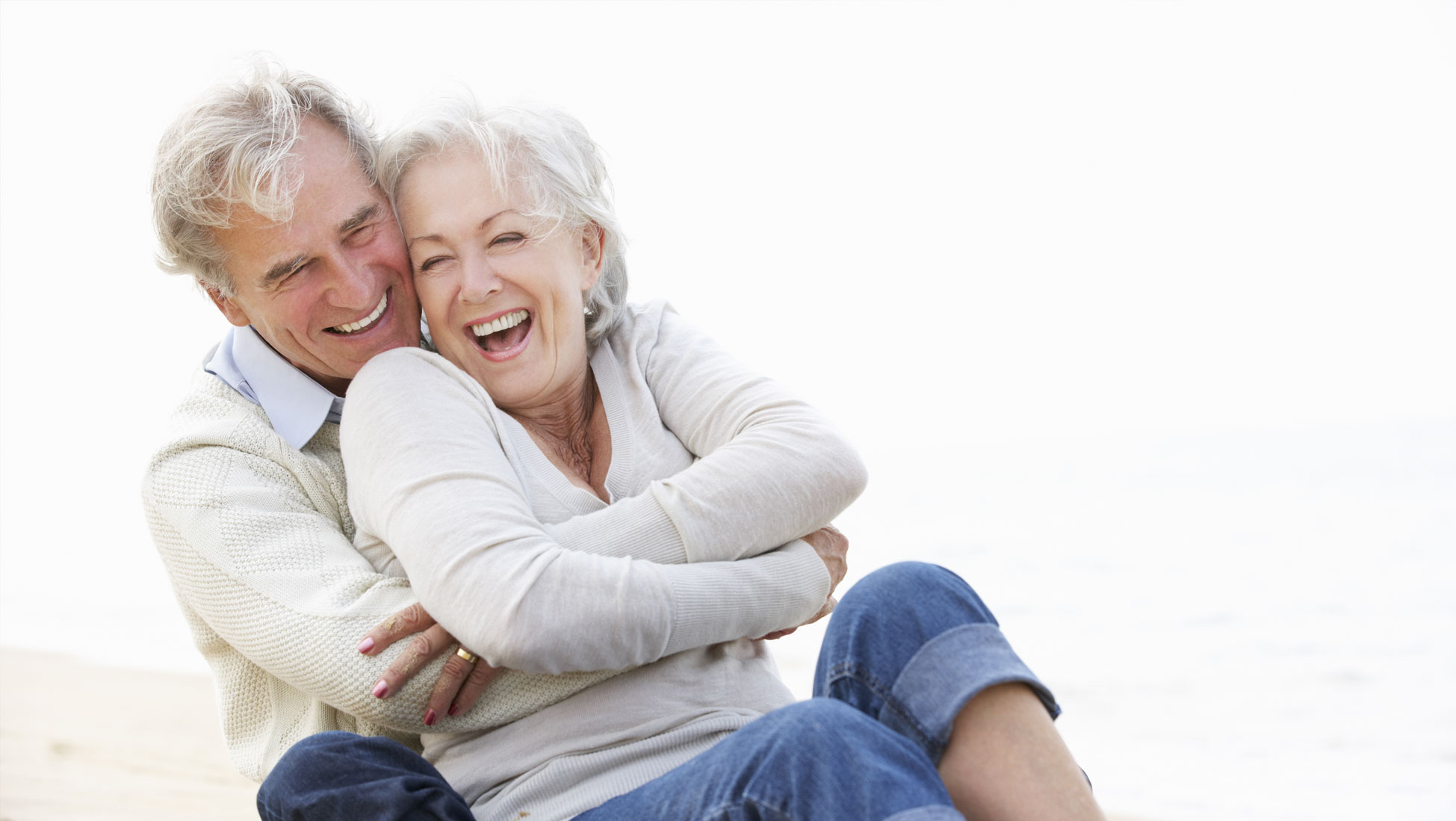 78 лет жизни. Счастливые пожилые. Счастливые пенсионеры. Счастливые пожилые люди. Счастливые старики.
